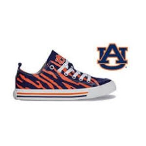 SKICKS Auburn University low-top sneakers. Navy and Orange Sneakers